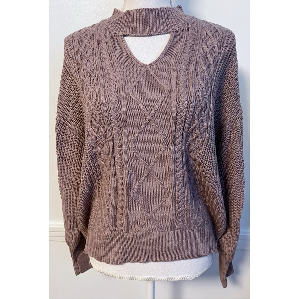 Steve Madden • Mauve Cutout Long Sleeve Sweater